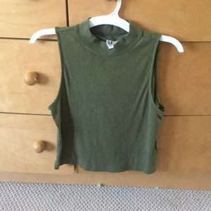 turtle neck/tank top